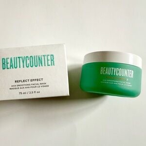 Beautycounter Reflect Effect AHA Smoothing Facial Mask